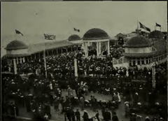 Hastings Pier 1920 page335-856px-Hastings of Bygone Days and the Present
